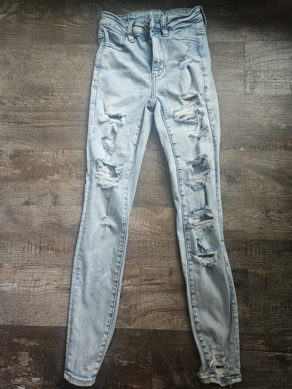 American Eagle Outfitters Light Blue Ripped Skinny Jeans